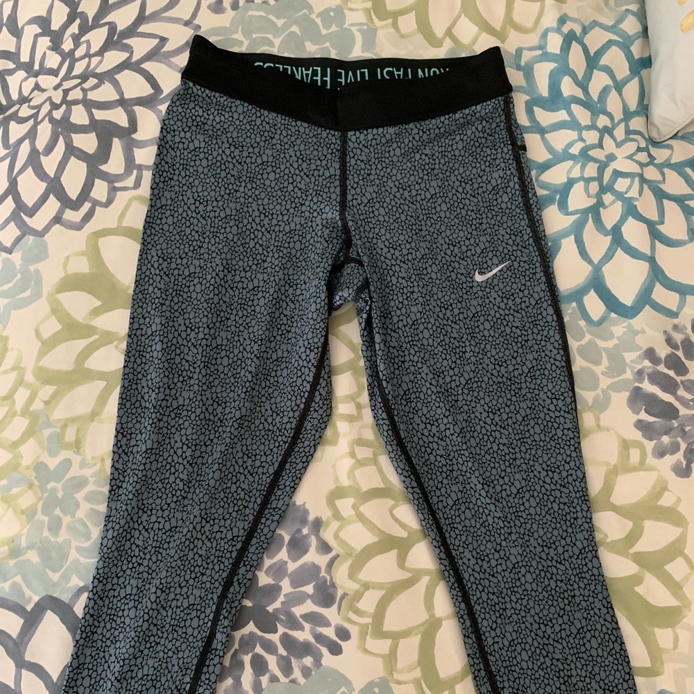 Nike dri fit leggings